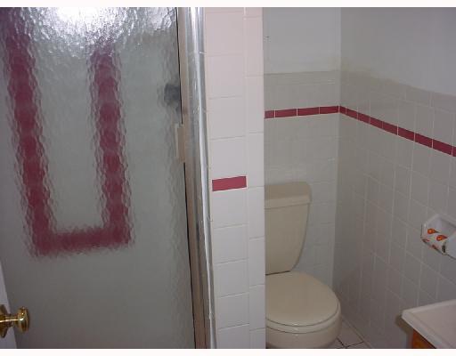 125 Whittier Road Pawtucket, RI 02861 - Photo 5 of 8 Master Bath/Spa.
