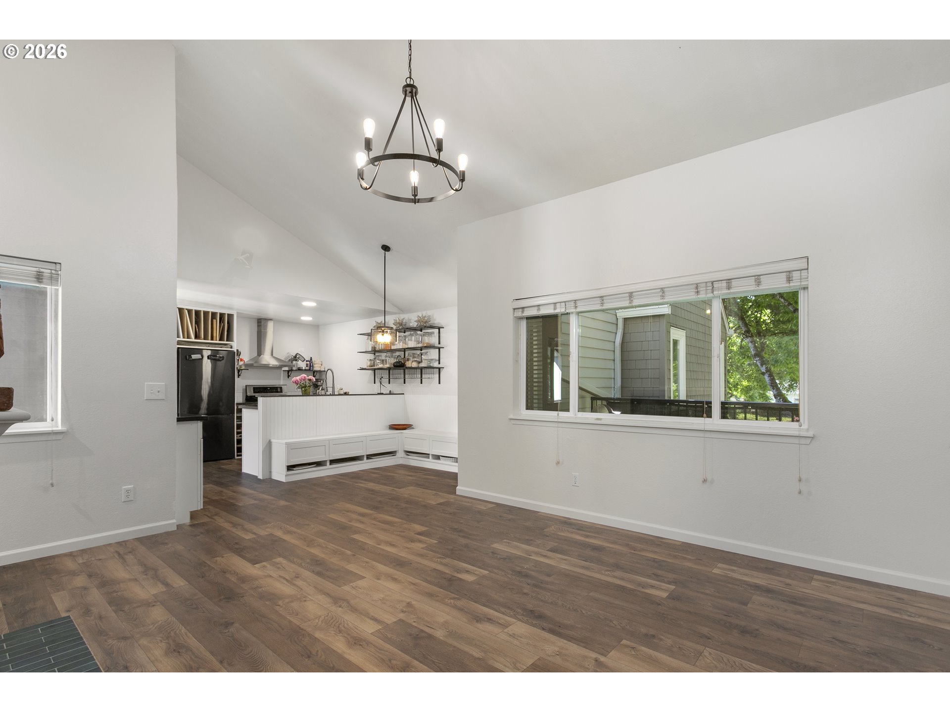 5225 Jean Road, Unit 108 Lake Oswego, OR 97035 - Photo 11 of 39