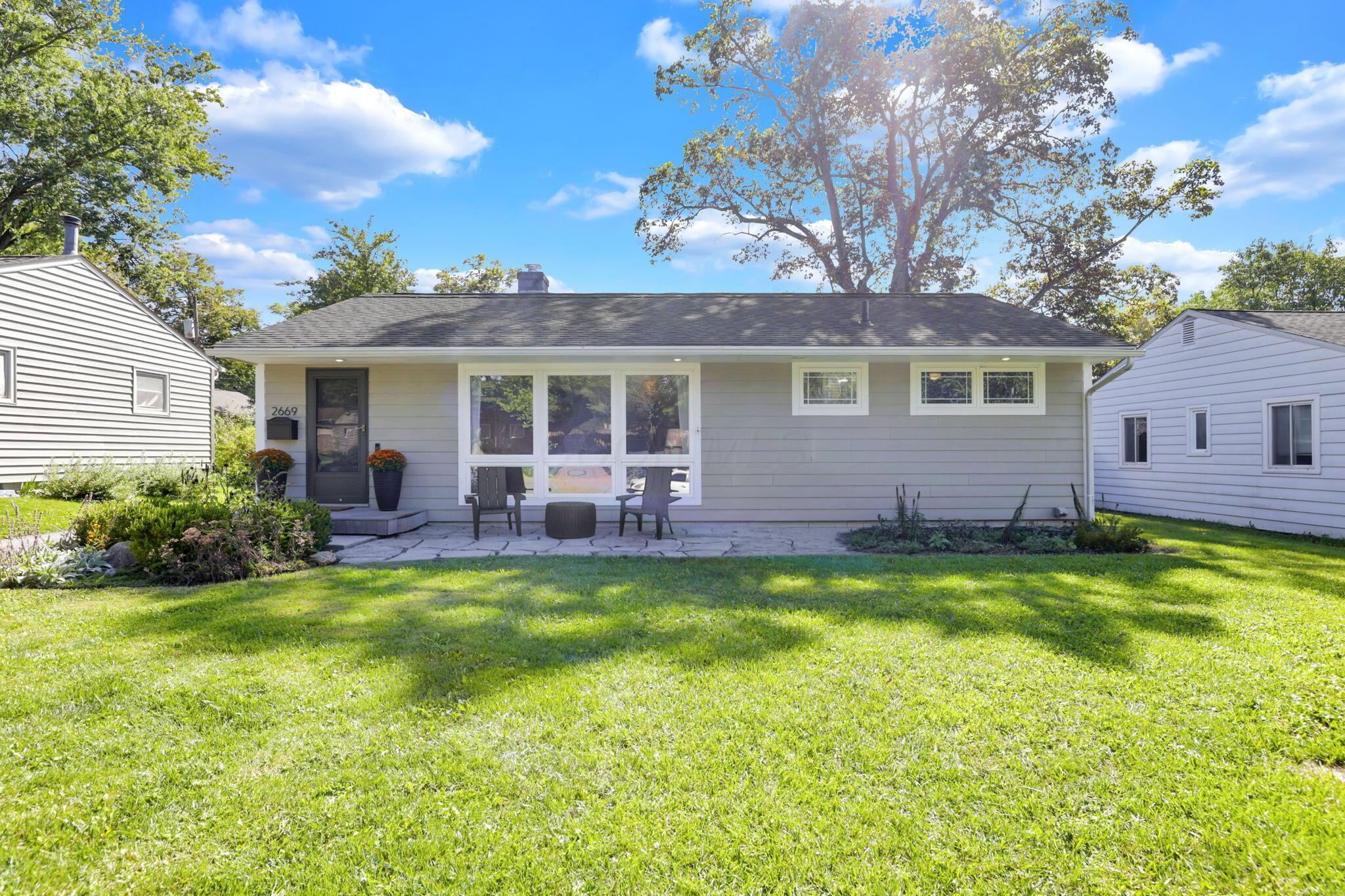 2669 Nottingham Road Columbus, OH 43221 - Photo 2 of 107 2-web-or-mls-0N4A0396