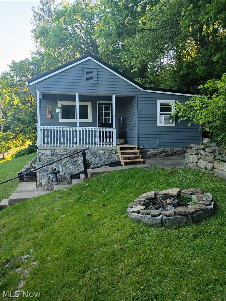 64301 Shady Lane Road Bellaire, OH 43906 - Photo 1 of 25