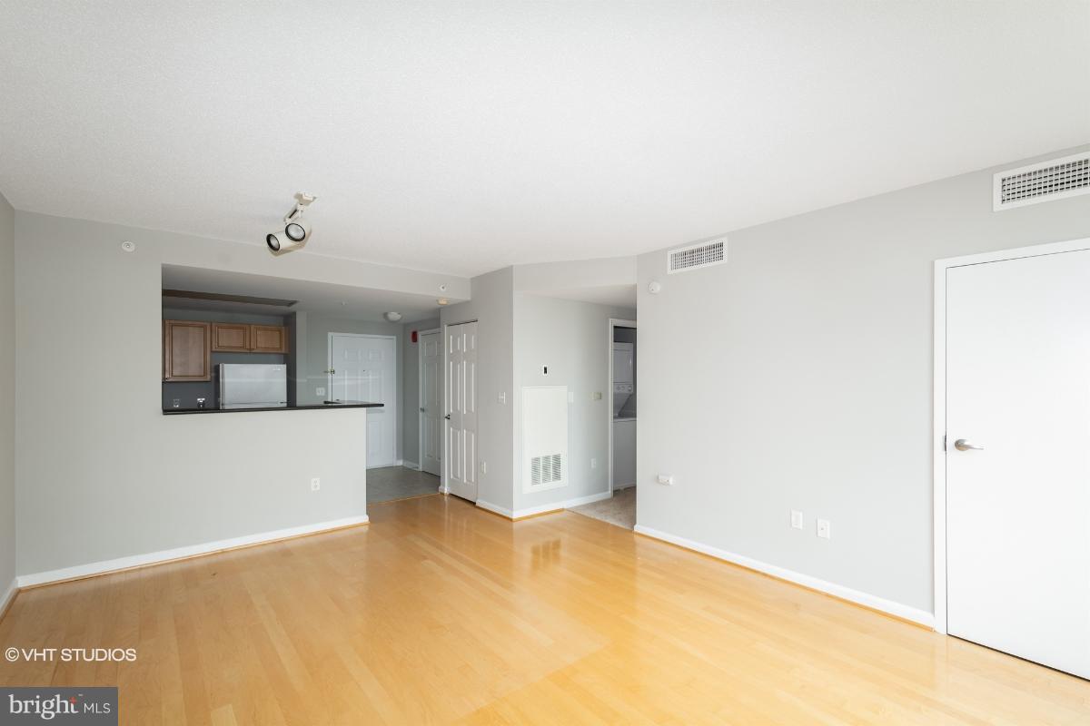 2726 Gallows Road, Unit 1202 Vienna, VA 22180 - Photo 16 of 24 a view of an empty room