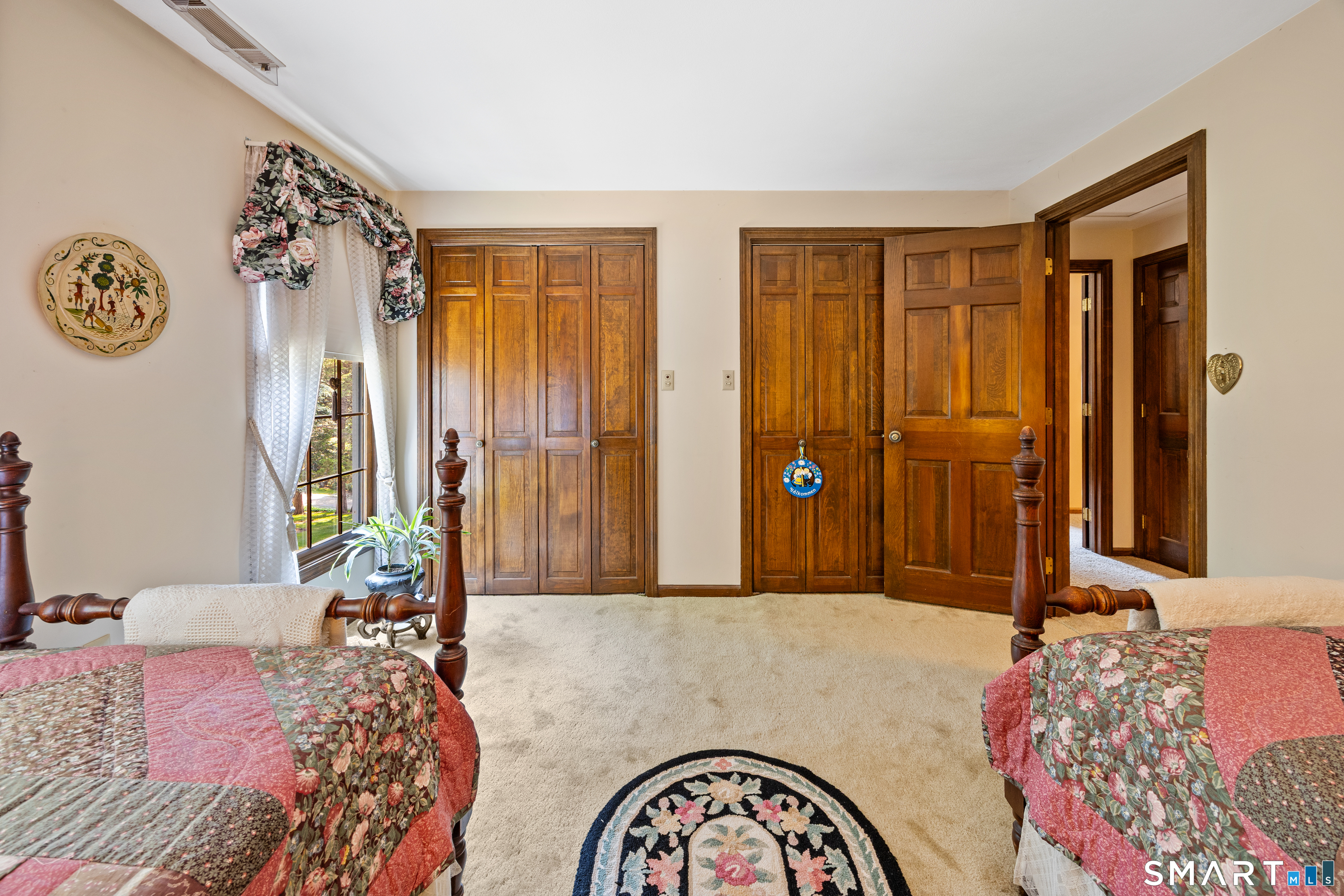 791 Wallingford Road Cheshire, CT 06410 - Photo 25 of 40