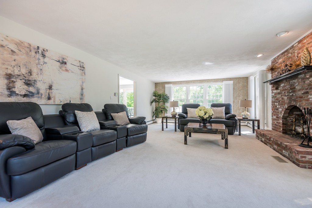 220 Candlestick Road North Andover, MA 01845 - Photo 15 of 30 Gallery Image 15