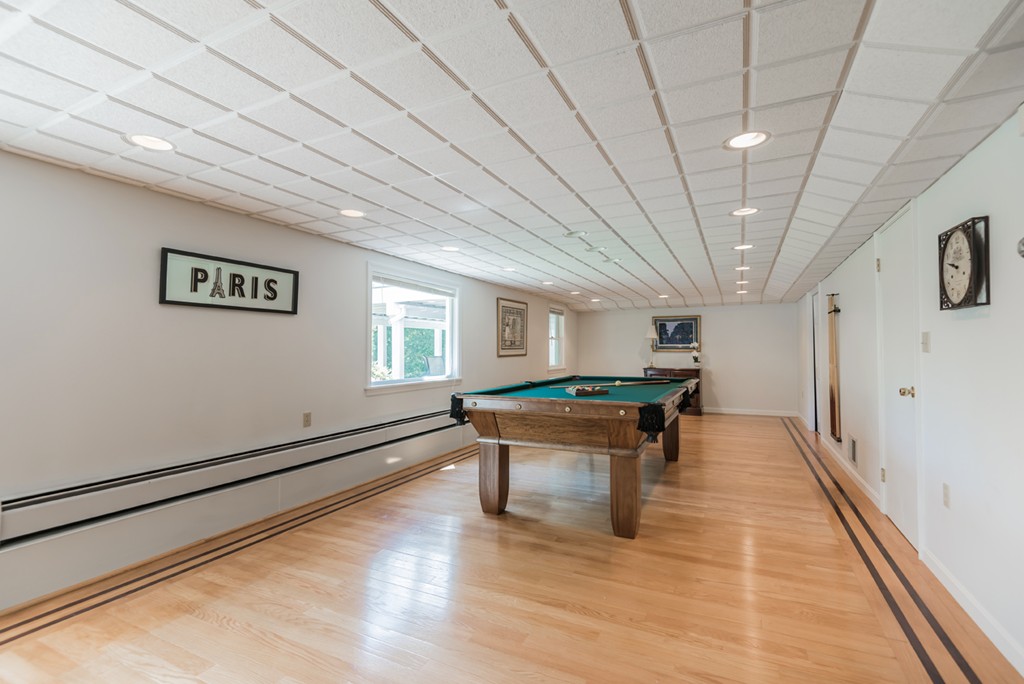 220 Candlestick Road North Andover, MA 01845 - Photo 23 of 30 Gallery Image 23