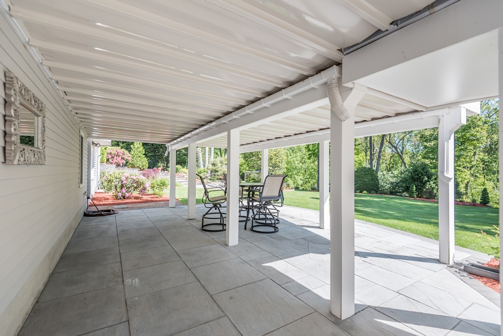 220 Candlestick Road North Andover, MA 01845 - Photo 27 of 30 Gallery Image 27