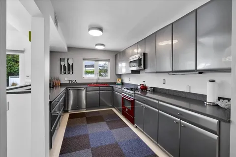 $1,285,000 | 73266 Goldflower Street, Palm Desert, CA 92260
