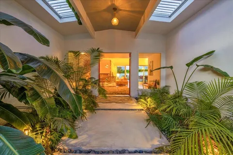 a picture of floor plan