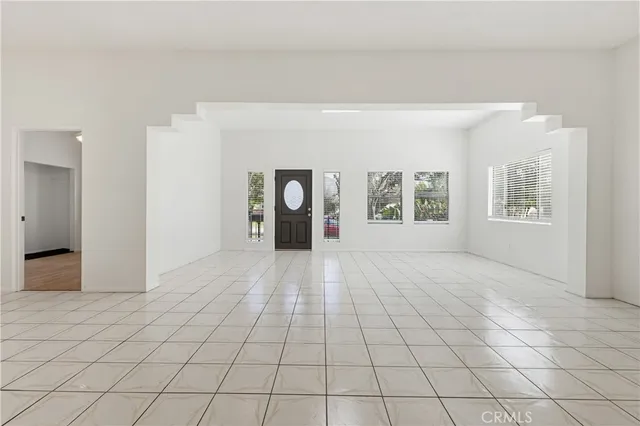 $1,499,999 | 417 South Glenwood Place, Burbank, CA 91506