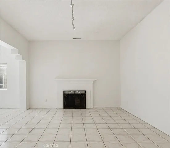 $1,499,999 | 417 South Glenwood Place, Burbank, CA 91506