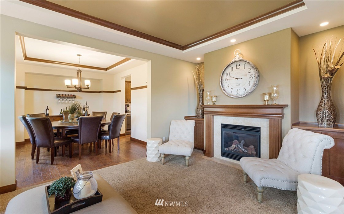 17218 53rd Street Southeast Snohomish, WA 98290 - Photo 6 of 25 Gallery Image 6