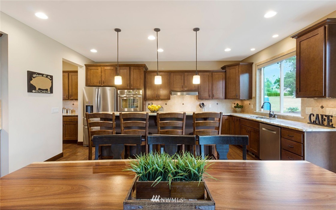 17218 53rd Street Southeast Snohomish, WA 98290 - Photo 9 of 25 Gallery Image 9