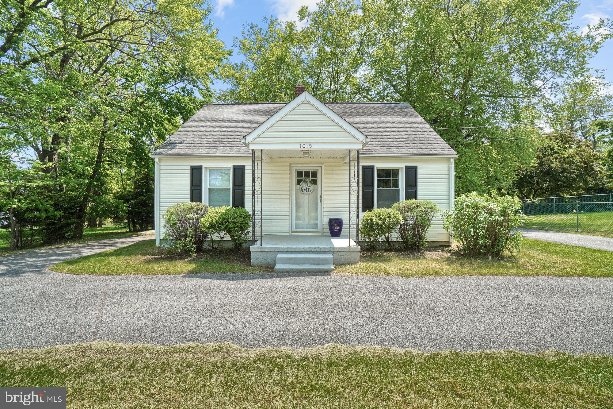 1015 St Michaels Road Mount Airy, MD 21771 - Photo 2 of 11 Gallery Image 2