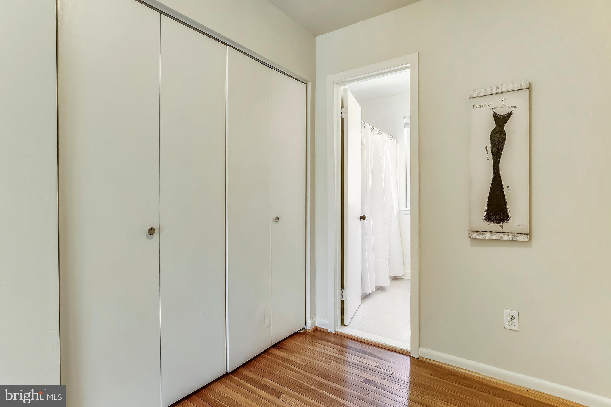 11071 Saffold Way Reston, VA 20190 - Photo 22 of 43 Dressing area in master bedroom