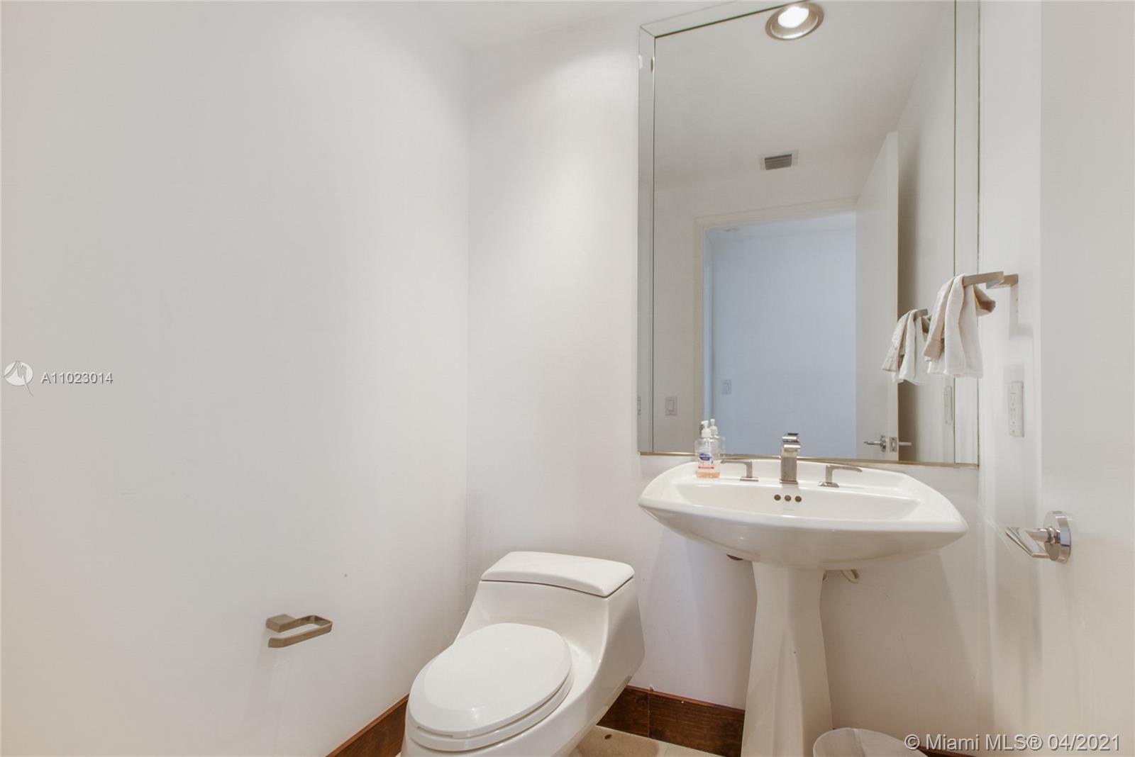 785 Crandon Boulevard, Unit 804 Key Biscayne, FL 33149 - Photo 32 of 42