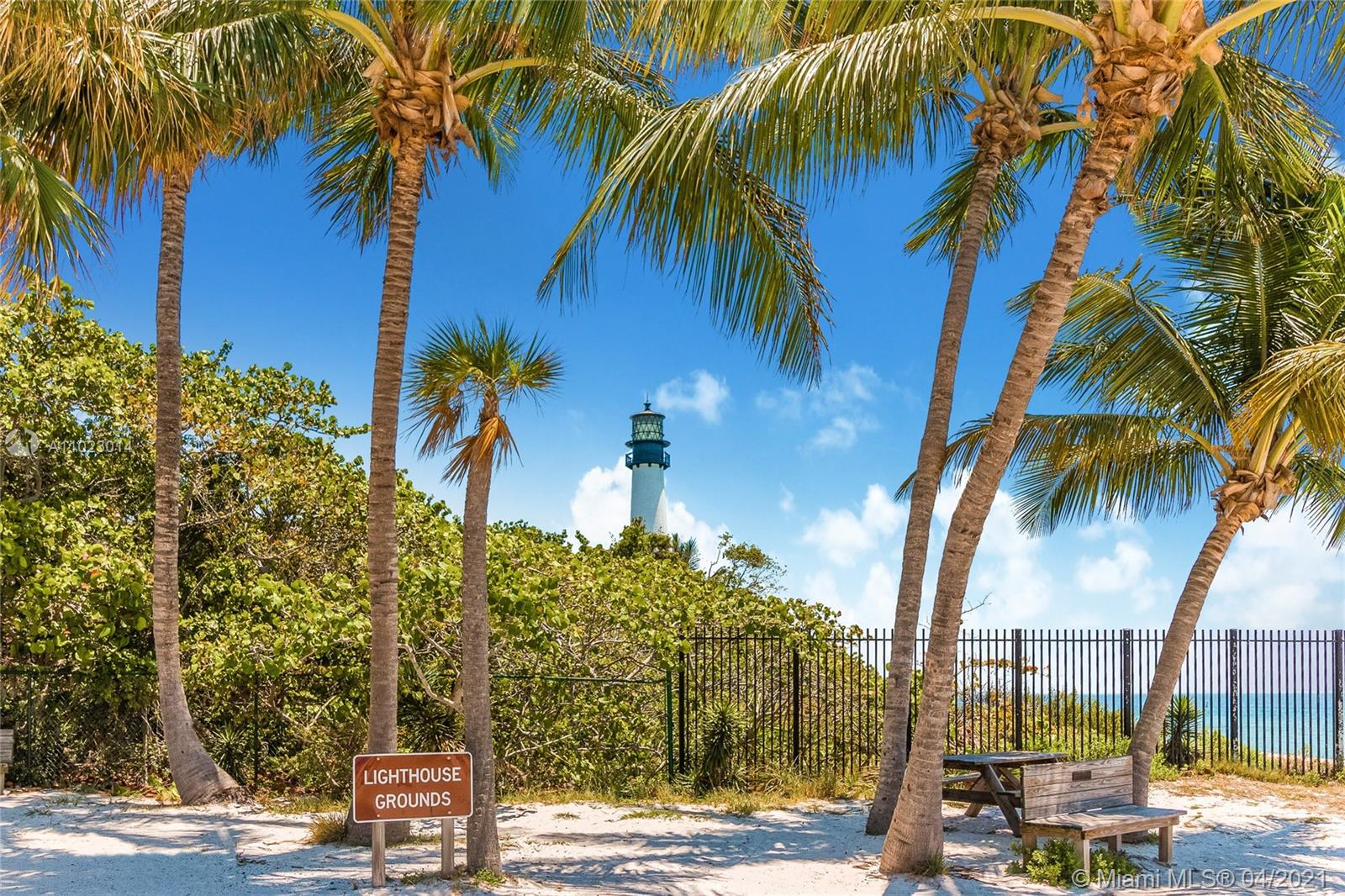 785 Crandon Boulevard, Unit 804 Key Biscayne, FL 33149 - Photo 41 of 42