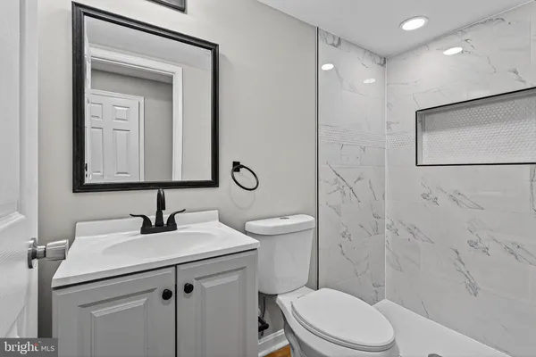 $235,000 | 2001 North Fulton Avenue, Baltimore, MD 21217
