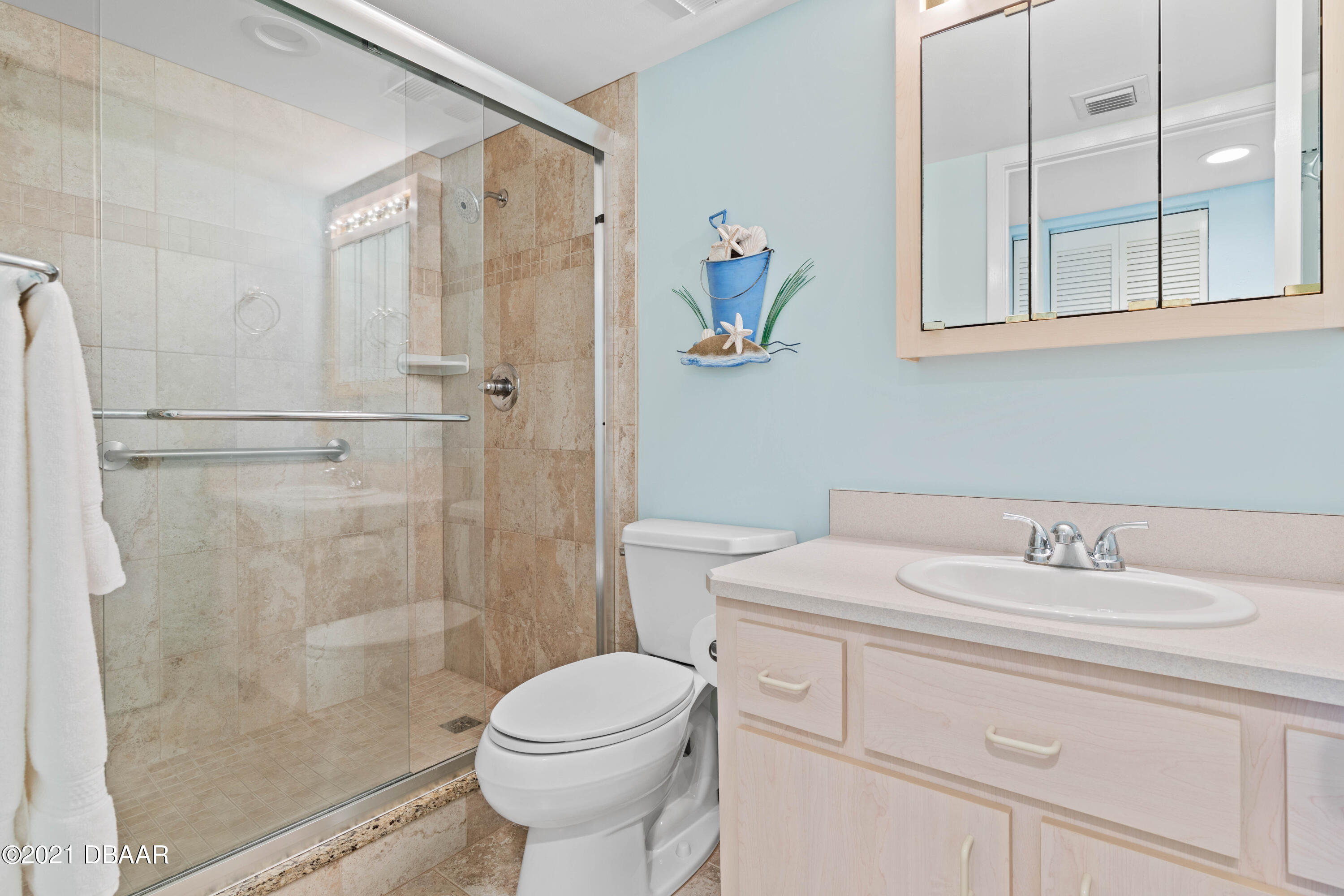 1051 Ocean Shore Boulevard, Unit 1202 Ormond Beach, FL 32176 - Photo 18 of 31 Bathroom #2