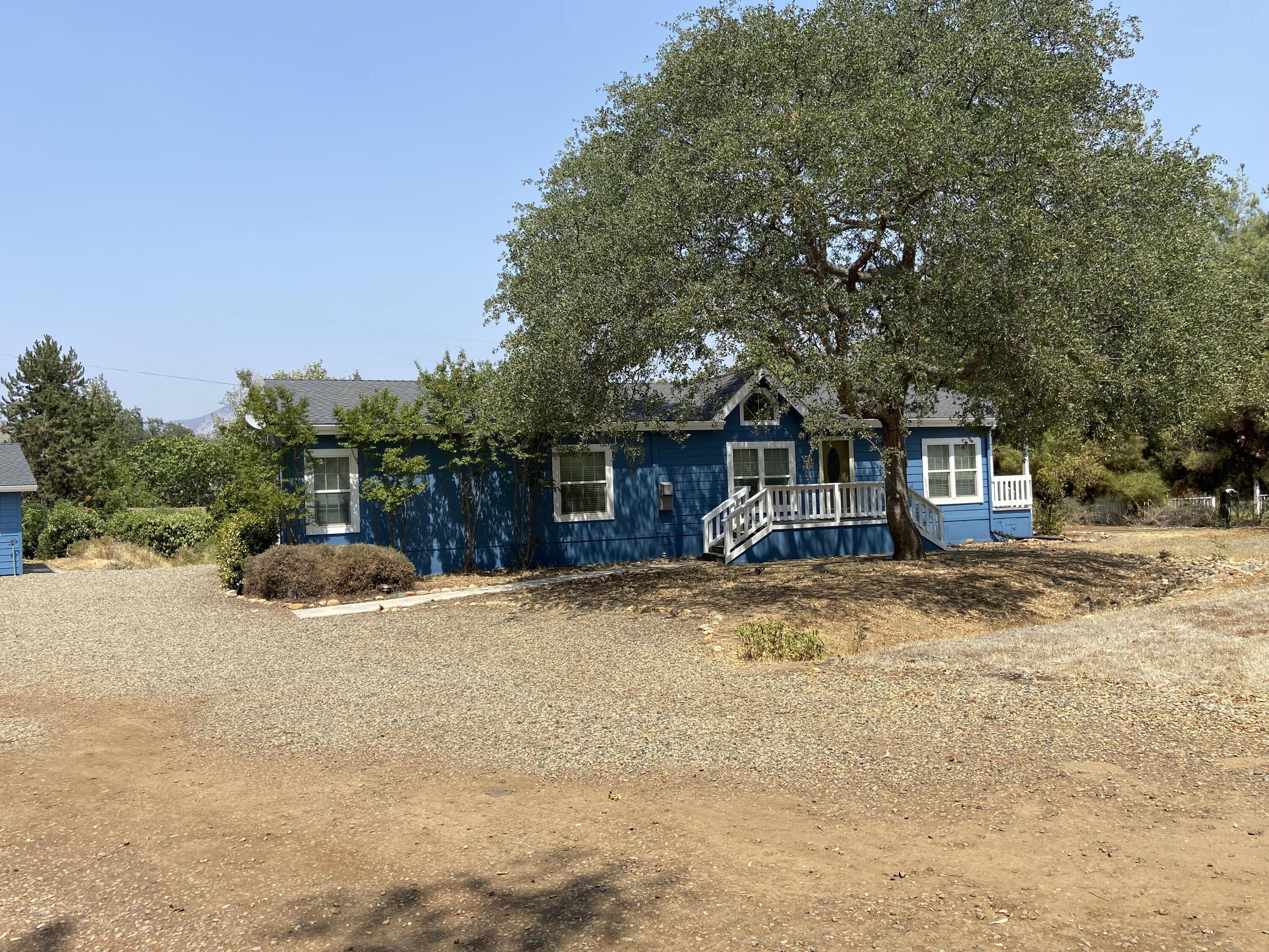 40844 Ferndale Drive Three Rivers, CA 93271 - Photo 2 of 38 Front of house