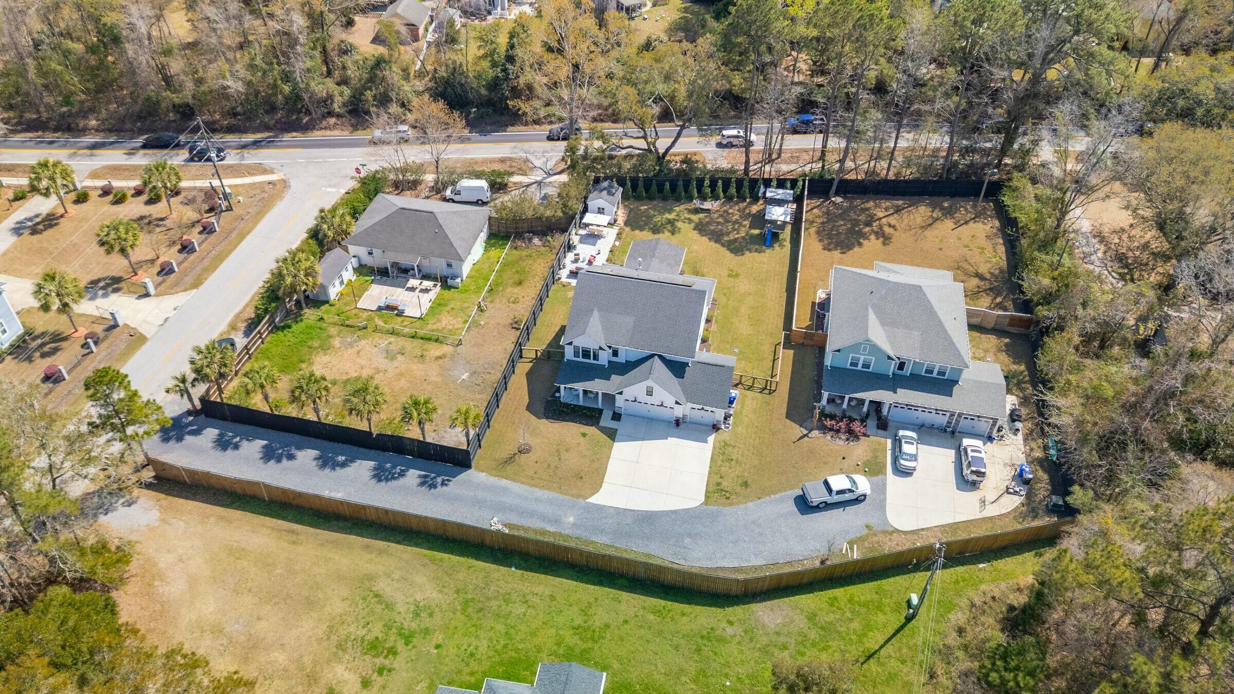 523 Coaxum Rd Mount Mount Pleasant, SC 29464 - Photo 98 of 105 tempImage3Dp87u