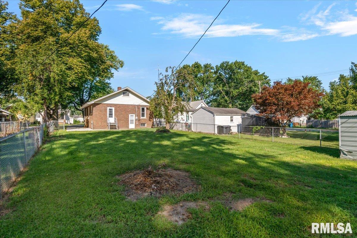 1824 North 9th Street Springfield, IL 62702 - Photo 24 of 29 Gallery Image 24