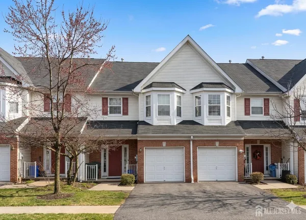 $2,468 | 406 Birch Court, New Brunswick, NJ 08901