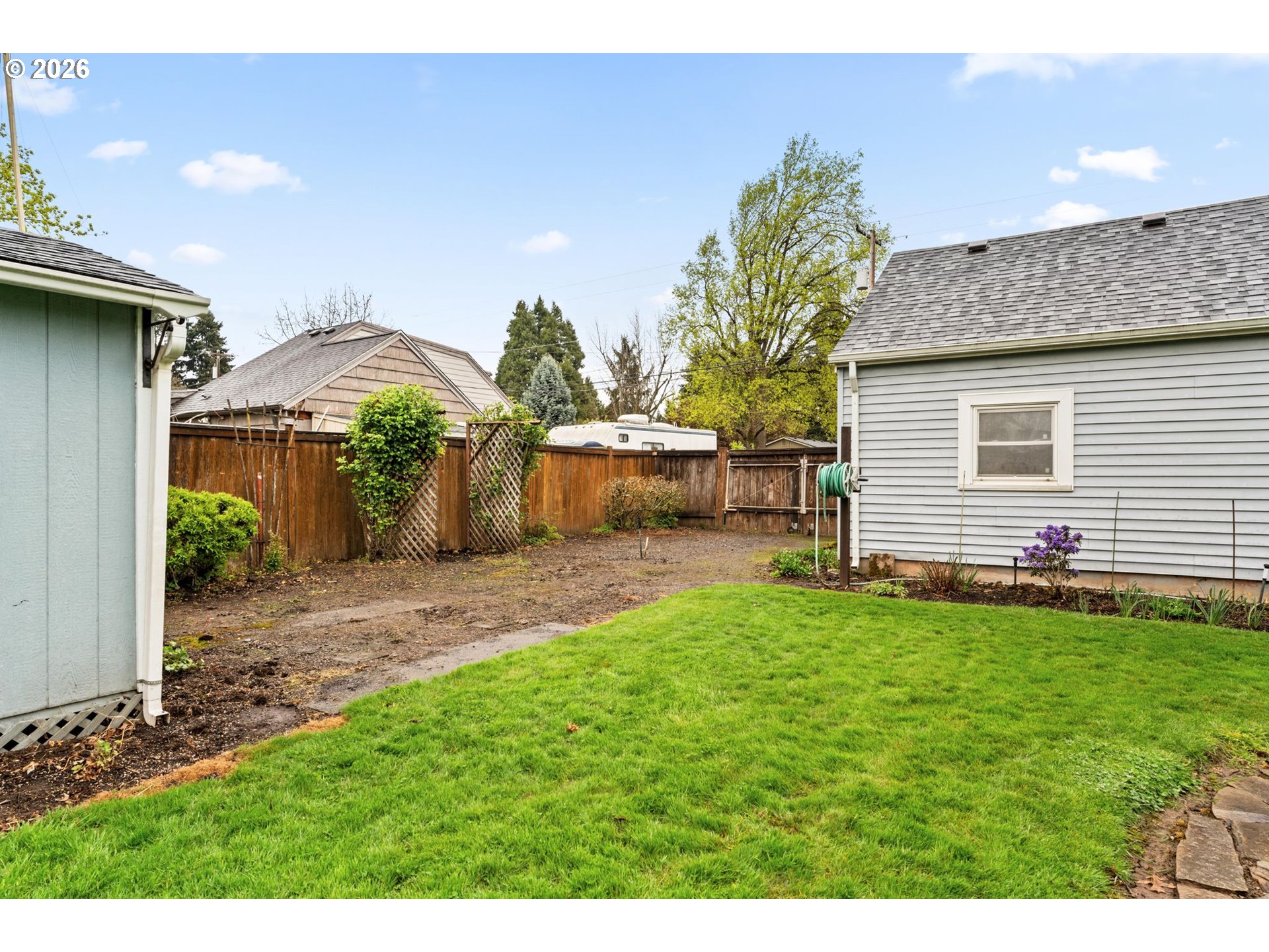 1360 Taft Street Eugene, OR 97402 - Photo 29 of 35 a backyard of a house with table and chairs