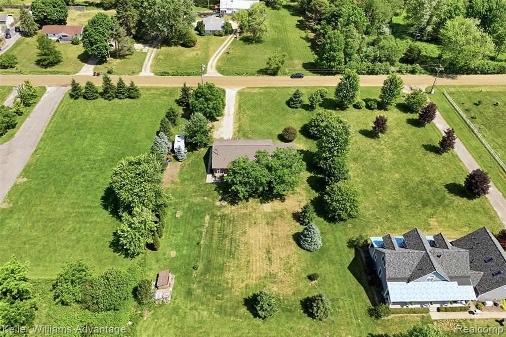 48053 Harris Road Belleville, MI 48111 - Photo 35 of 37