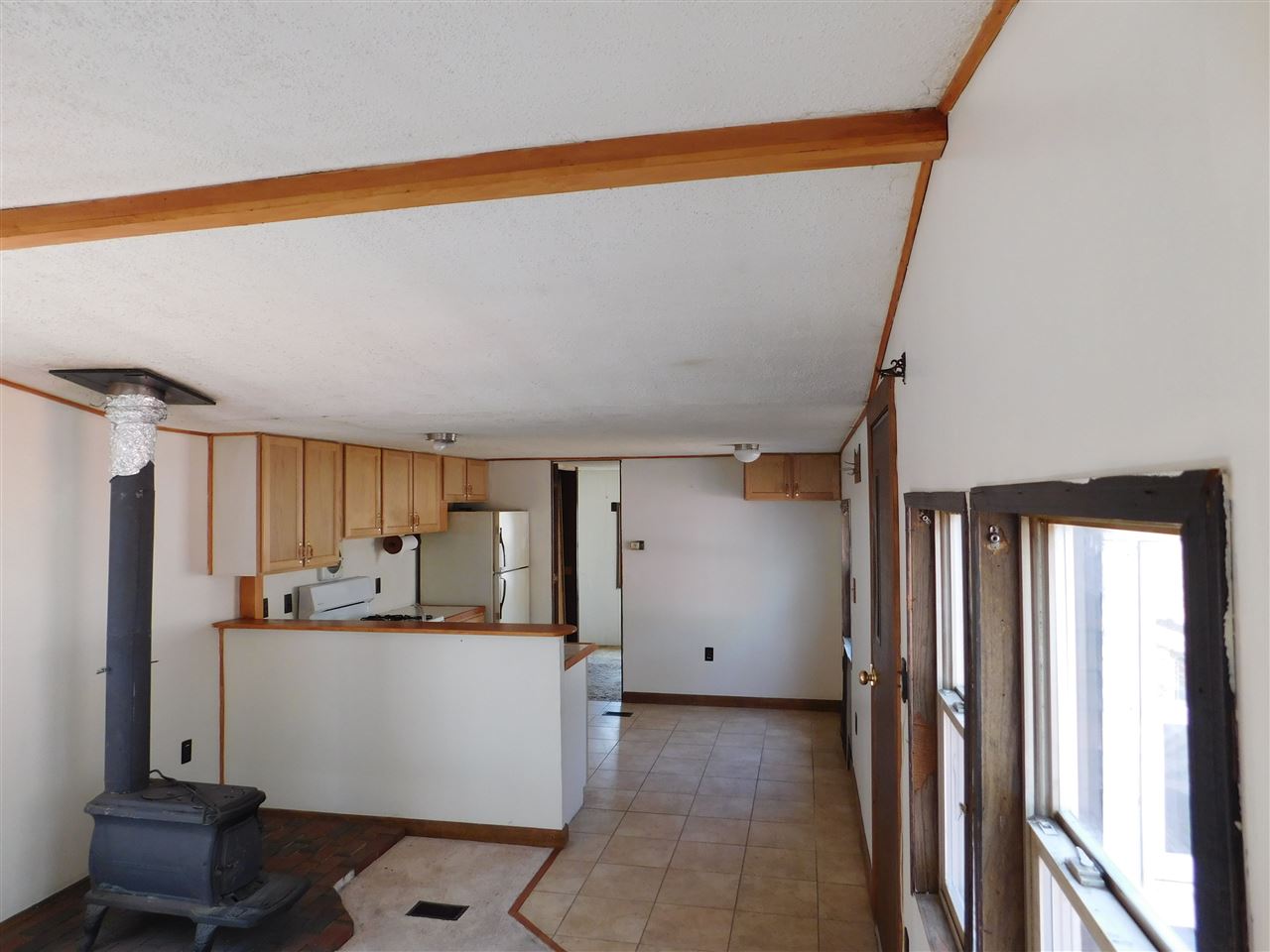 48 Tuftonboro Neck Road Tuftonboro, NH 03853 - Photo 5 of 16 Gallery Image 5