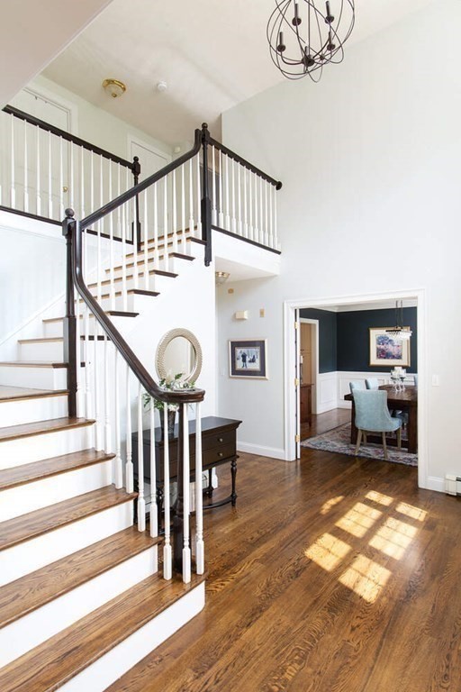 61 Wagon Road Walpole, MA 02081 - Photo 9 of 19 Gallery Image 9