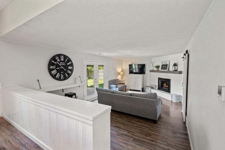 1519 Trebor Road St. Joseph, MI 49085 - Photo 9 of 20 vht_viewer_3