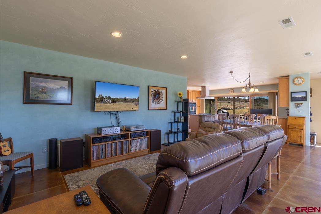 205 Toad Road Durango, CO 81301 - Photo 9 of 40