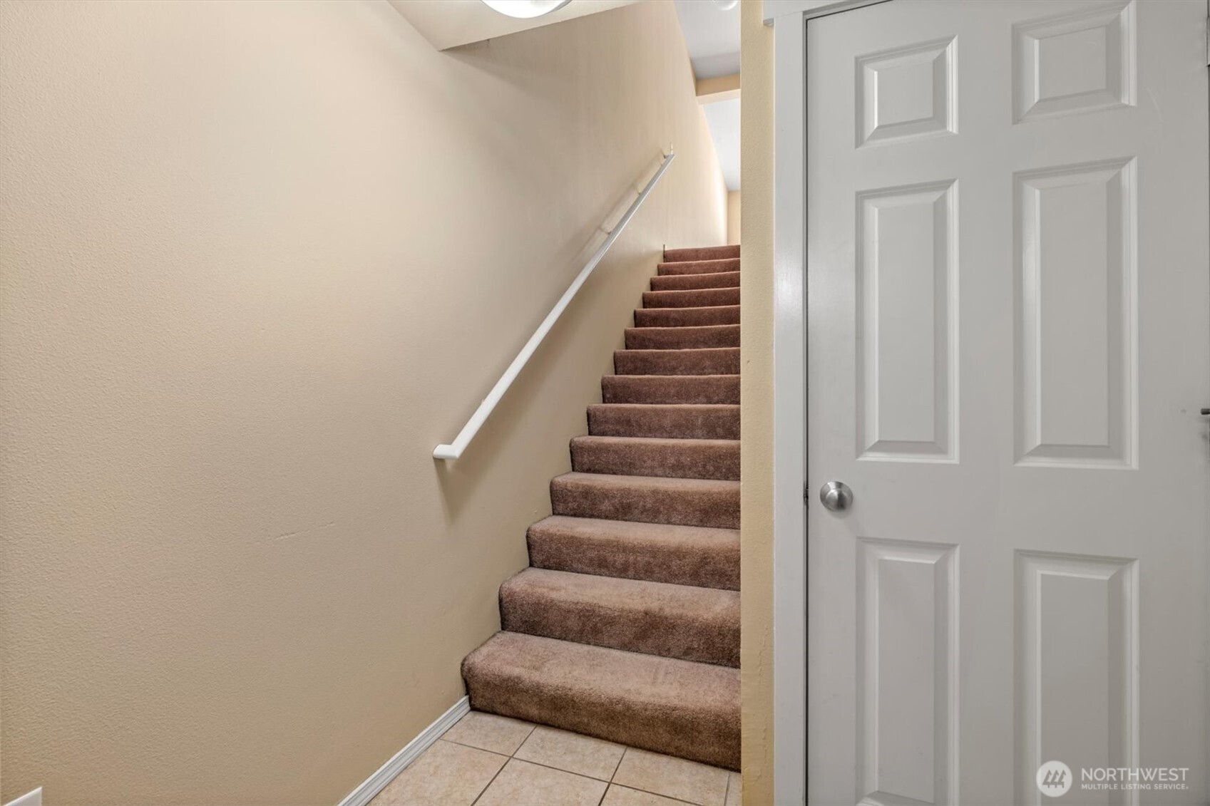 5305 Military Road East, Unit D Tacoma, WA 98446 - Photo 6 of 31