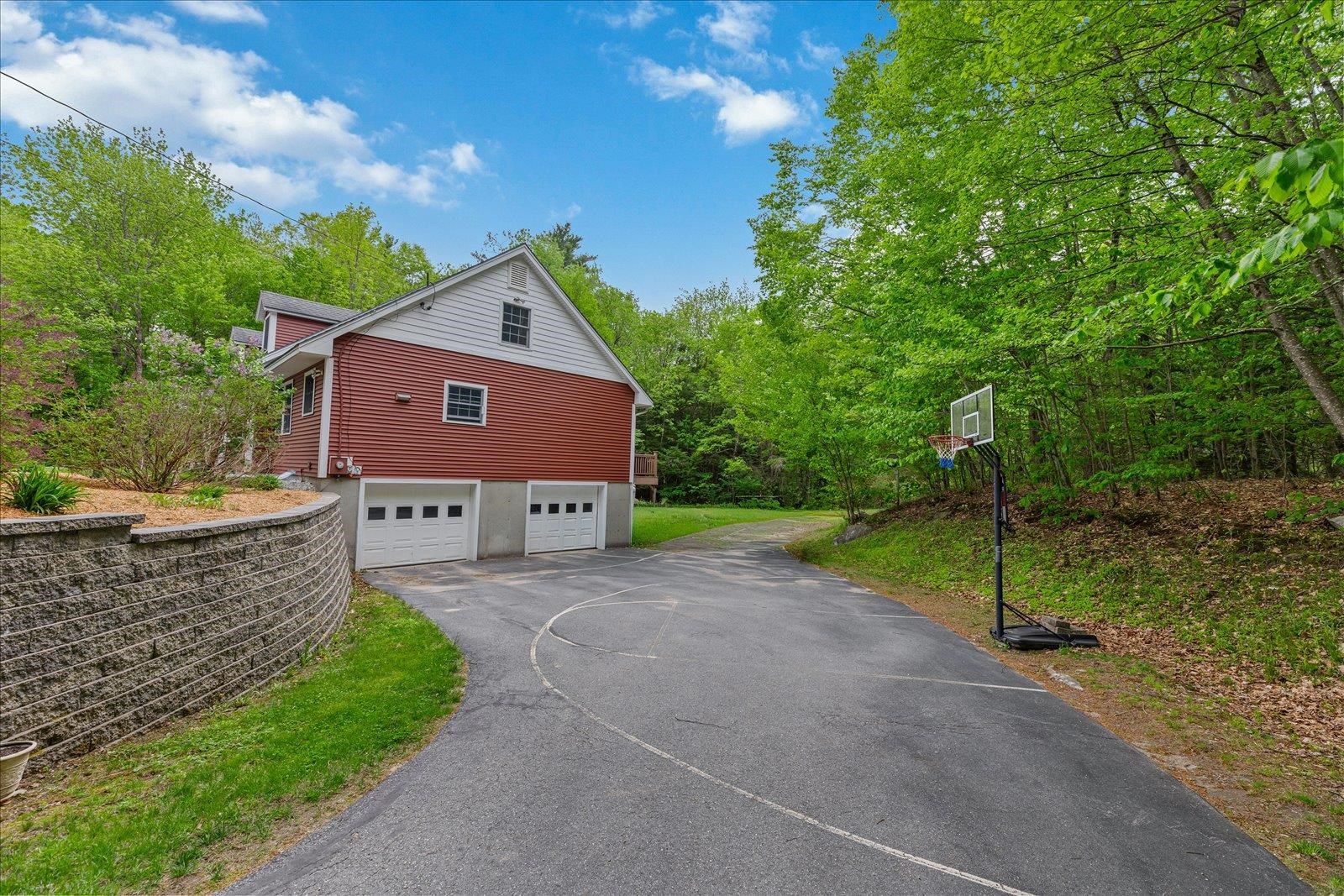 103 Dean Farm Road Jaffrey, NH 03452 - Photo 2 of 47