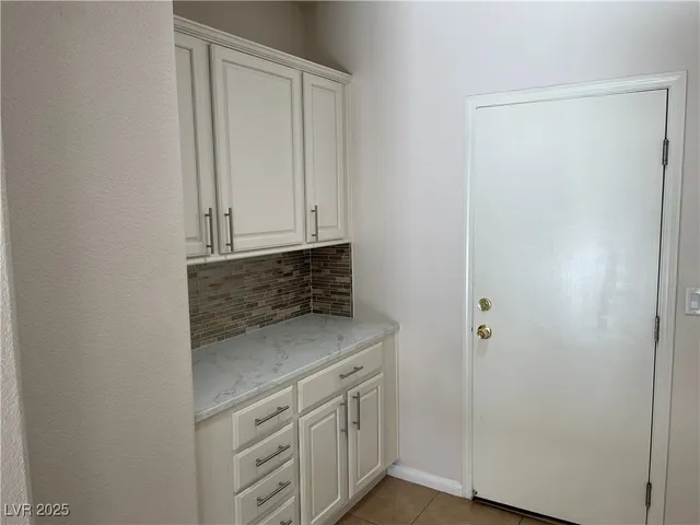 $2,000 | 8825 West Torino Avenue, Las Vegas, NV 89148