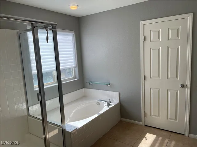 $2,000 | 8825 West Torino Avenue, Las Vegas, NV 89148