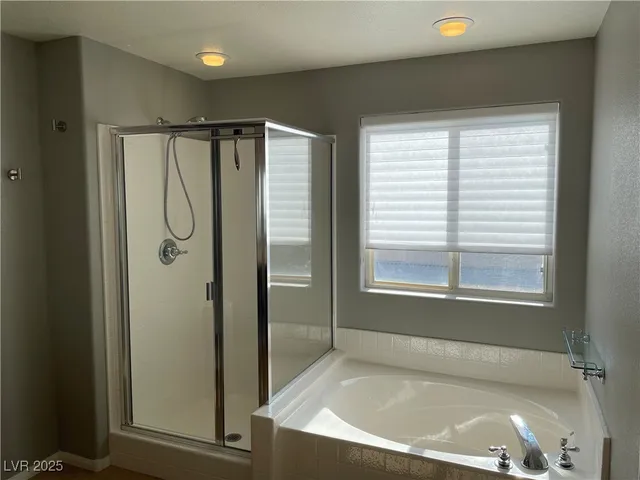 $2,000 | 8825 West Torino Avenue, Las Vegas, NV 89148