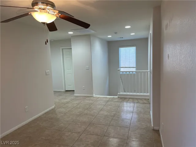 $2,000 | 8825 West Torino Avenue, Las Vegas, NV 89148