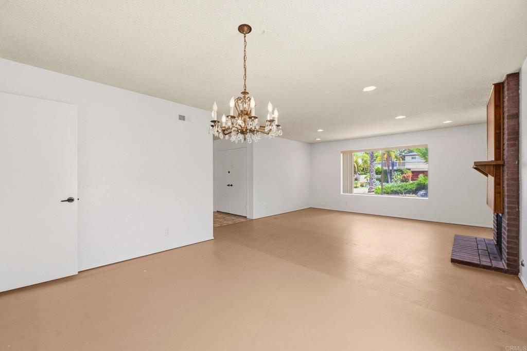601 Cerro Street Encinitas, CA 92024 - Photo 8 of 43