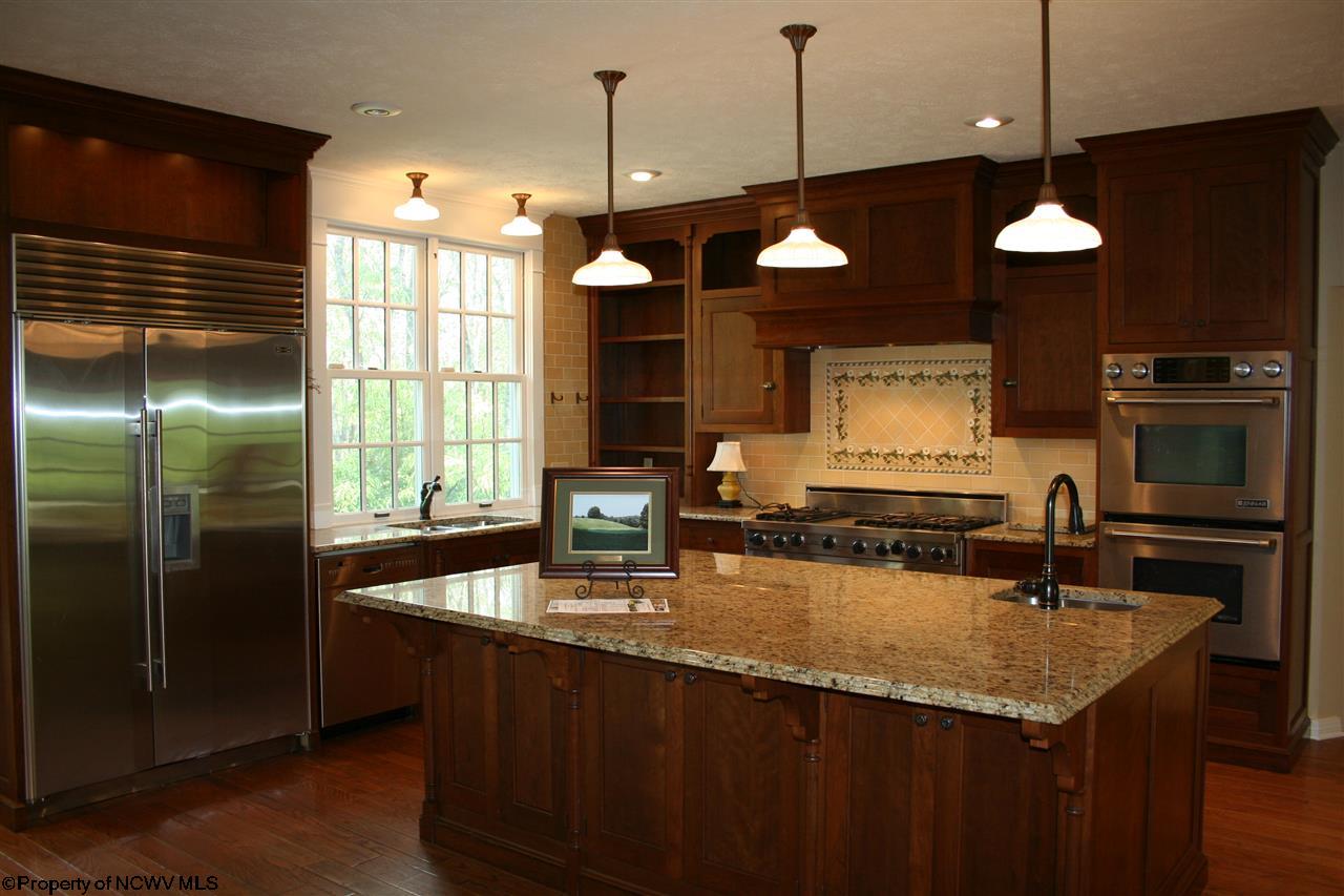 180 Cameron Road Clarksburg, WV 26301 - Photo 3 of 20 Gallery Image 3