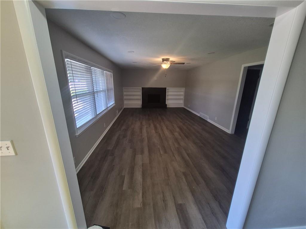 7310 Highgrove Road Grandview, MO 64030 - Photo 3 of 33