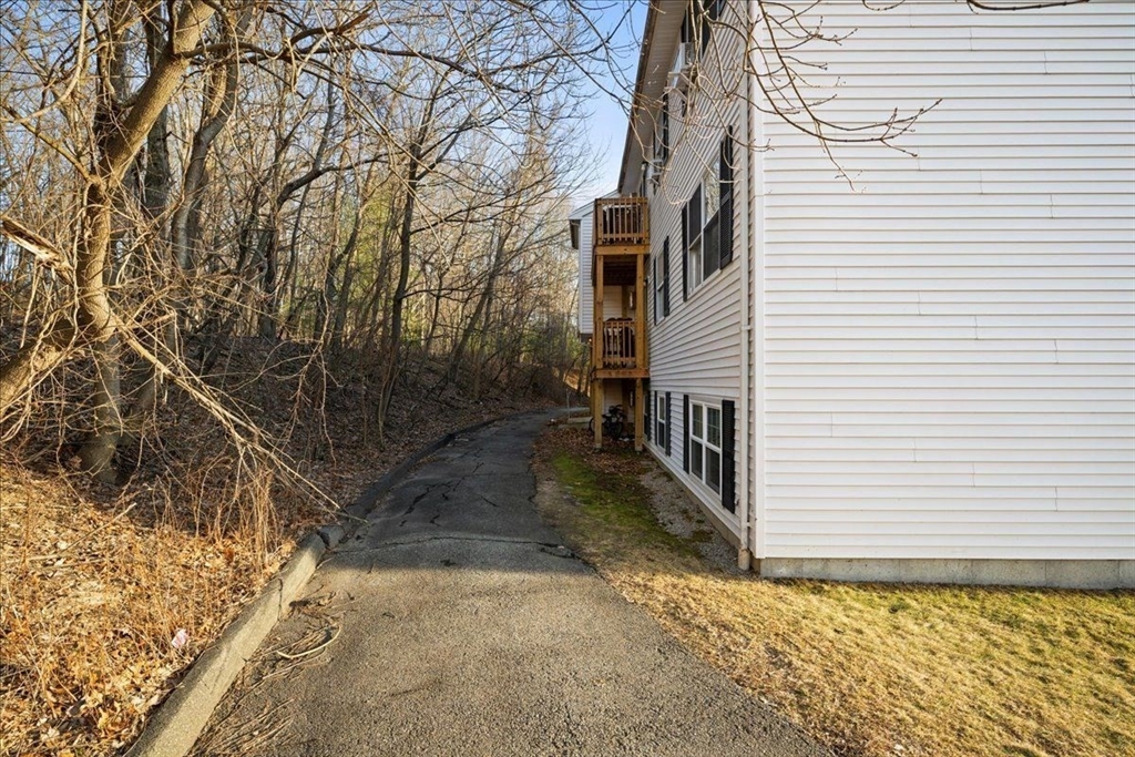 36 B Gibbs Street, Unit 18 Worcester, MA 01607 - Photo 18 of 20