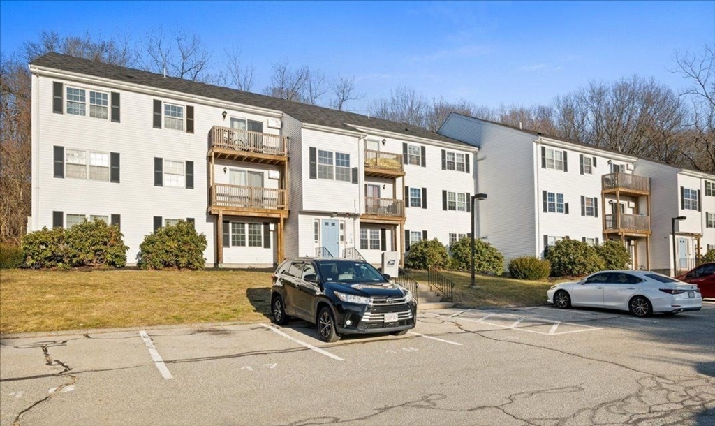 36 B Gibbs Street, Unit 18 Worcester, MA 01607 - Photo 19 of 20