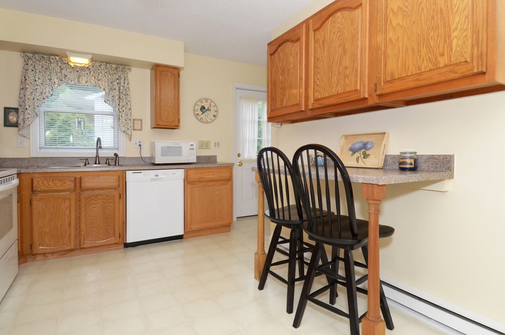16 Allison Road, Unit 16 Northborough, MA 01532 - Photo 11 of 29 Gallery Image 11