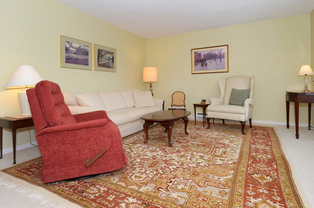 16 Allison Road, Unit 16 Northborough, MA 01532 - Photo 4 of 29 Gallery Image 4