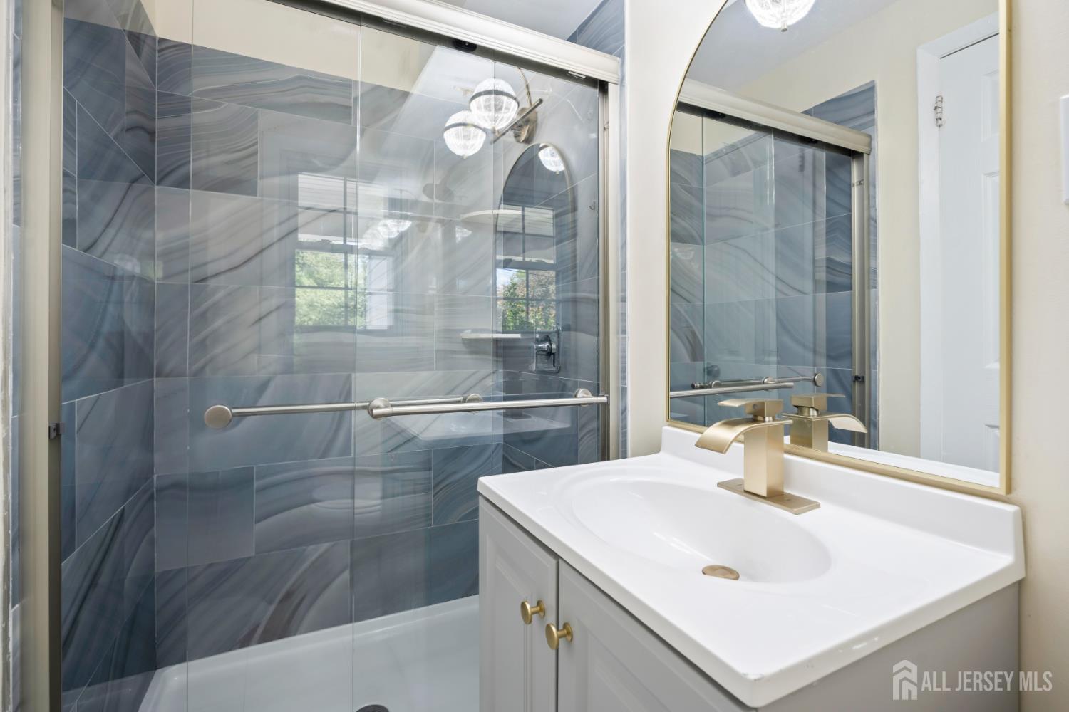 55 Ferris Road Edison, NJ 08817 - Photo 27 of 43