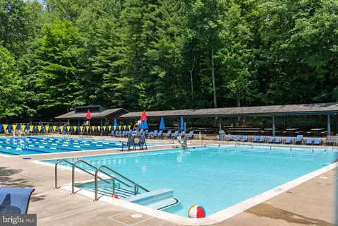 $2,195,000 | 7032 Wilson Lane, Bethesda, MD 20817
