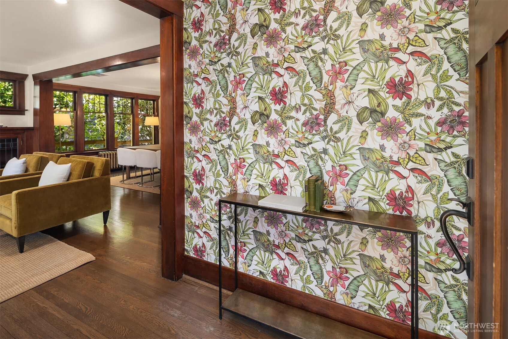 1418 33rd Avenue Seattle, WA 98122 - Photo 2 of 35