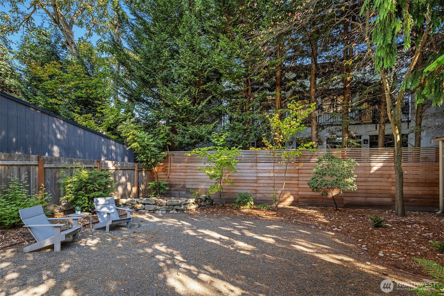 1418 33rd Avenue Seattle, WA 98122 - Photo 23 of 35