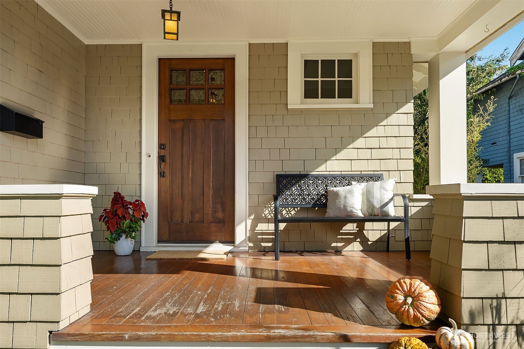 1418 33rd Avenue Seattle, WA 98122 - Photo 31 of 35