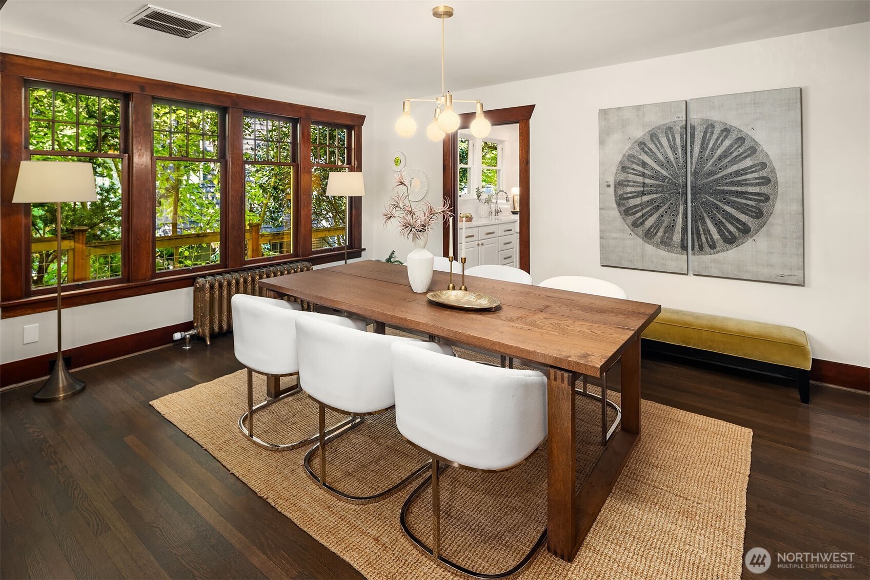 1418 33rd Avenue Seattle, WA 98122 - Photo 6 of 35